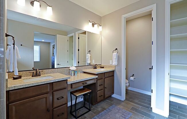 4 beds, 3 baths, $5,460