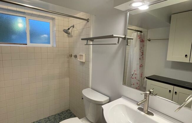 Studio, 1 bath, $1,225, Unit 1477