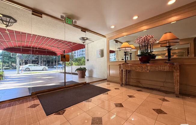 1 bed, 1.5 baths, 853 sqft, $3,150, Unit 603
