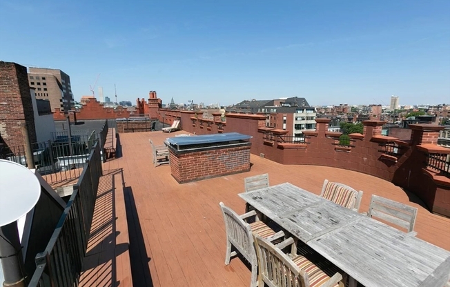 1 bed, 1 bath, 483 sqft, $3,400, Unit 2MM