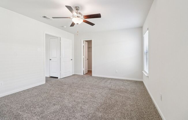 3 beds, 2 baths, 1,572 sqft, $1,945, Unit 612 Trinity Trl