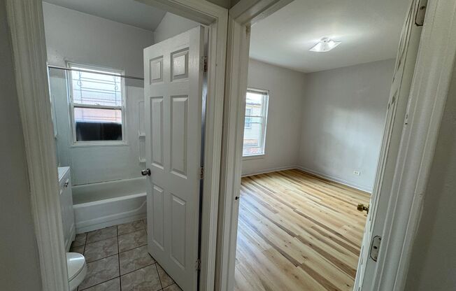 1056 Hamlin