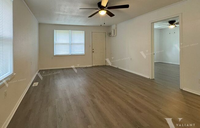 3 beds, 1 bath, $1,095