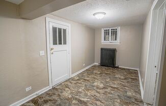 1 bed, 1 bath, $950, Unit Unit 5