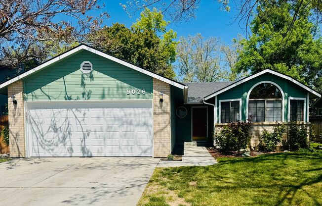 Now leasing in West Boise! This single-level home features 3 bedrooms and 2 bathrooms and is ready for you to move in.
