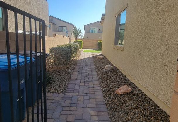 1121 Cliff Castle Ave