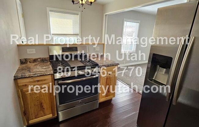 3 beds, 1 bath, $2,095