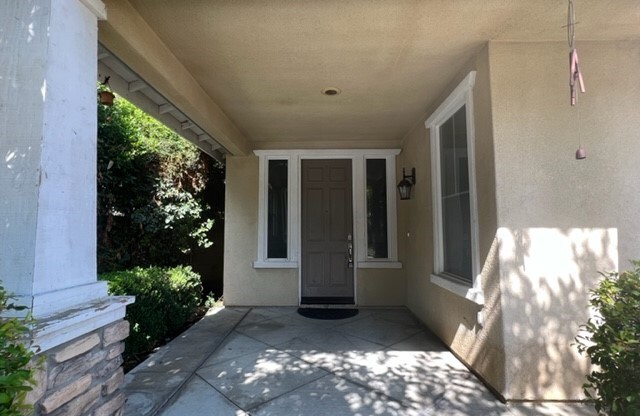 15614 COLE PT LN