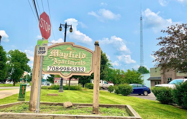 2 beds, 1 bath, $1,095