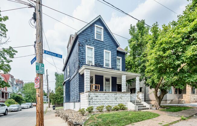 *** Shadyside * Large 4 Bedroom House For Rent * Incredible Location * Walk to Shopping * Renovated * Available Now ***