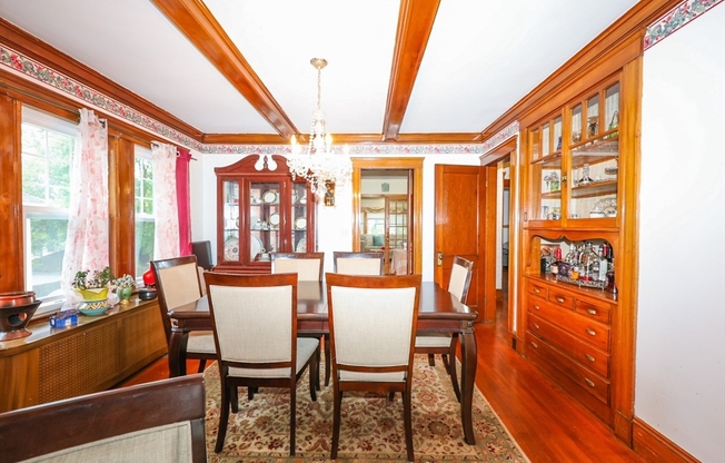 8 VERNDALE RD
