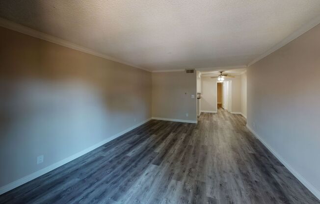 Hayworth Apartments...Gorgeous Newly Remodeled 1 Bedroom..Quiet Upscale Residential Neighborhood!