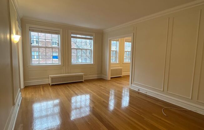 2 beds, 1 bath, 815 sqft, $1,895, Unit 509-1