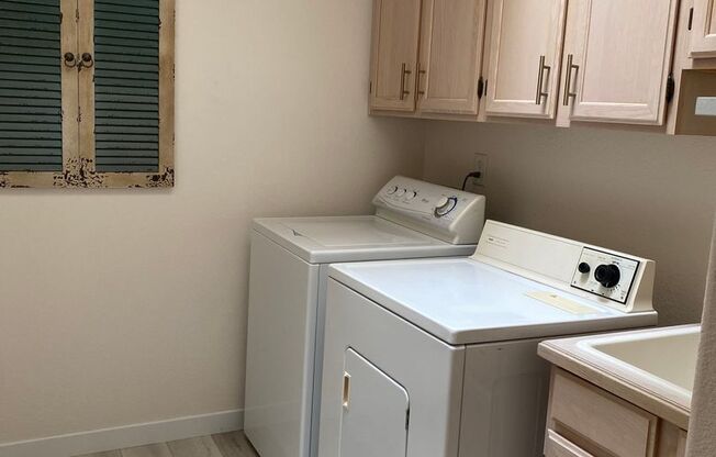 3 beds, 2 baths, $2,000