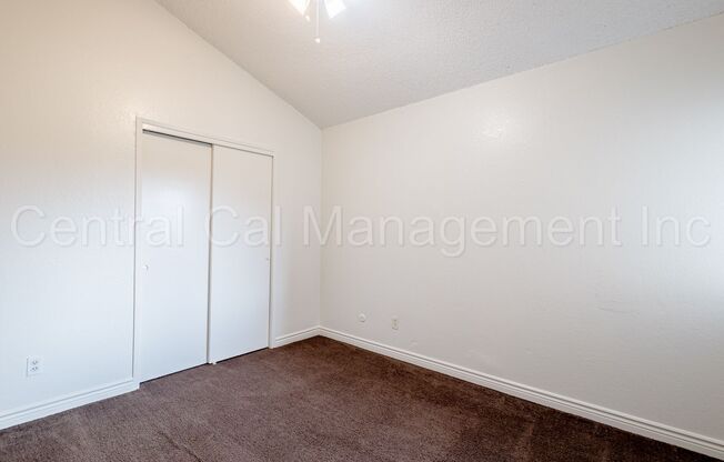 2 beds, 1 bath, 825 sqft, $1,350, Unit D