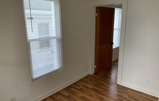 4 beds, 1 bath, $1,475