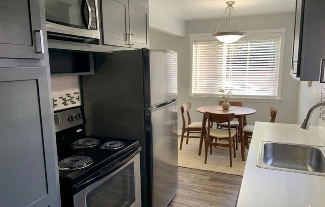 3660 Phinney Apartments