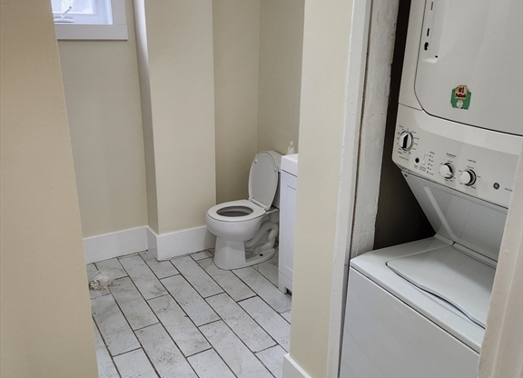 24 CENTENNIAL PL