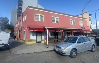 1607 2nd Ave - Studios: ONE MONTH FREE RENT!!