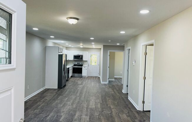 NEW CONSTRUCTION 3 bedroom 1 bathroom cottage style home! Must see!