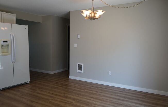 East Vancouver Single Level Home for Lease - 17023 NE 21st St