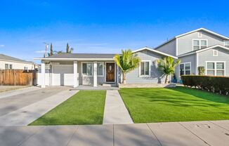 851 N Orange Street Orange, CA 92867