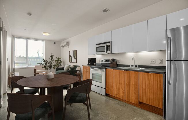 1 bed, 1 bath, 490 sqft, $1,350, Unit 261-513