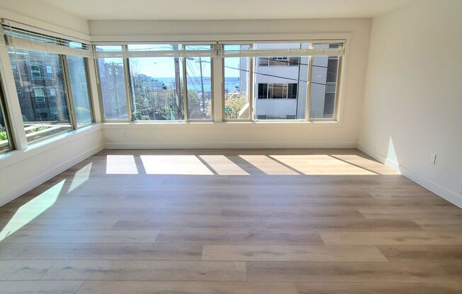 2 beds, 1 bath, 867 sqft, $2,995, Unit 102