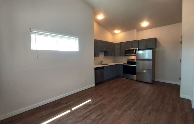 1 bed, 1 bath, 375 sqft, $1,147, Unit W-104