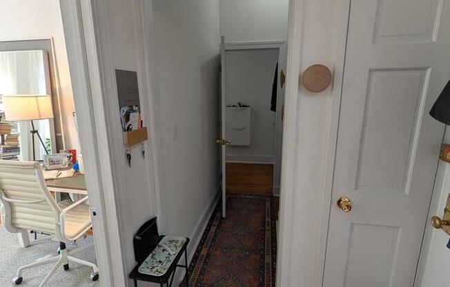105 CHRISTOPHER ST