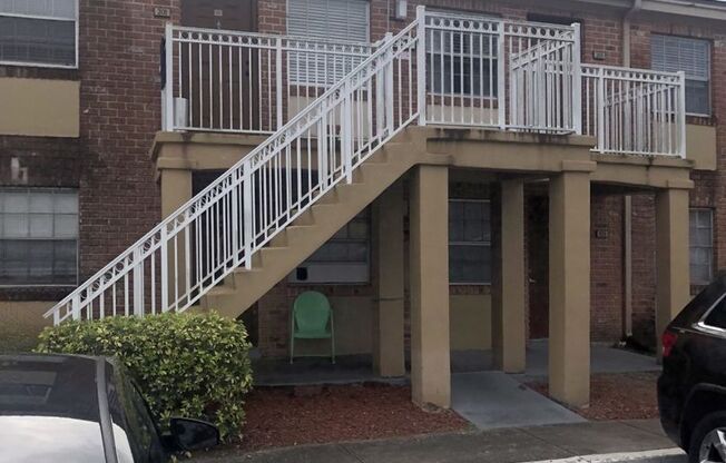 Spacious Studio in Maitland!