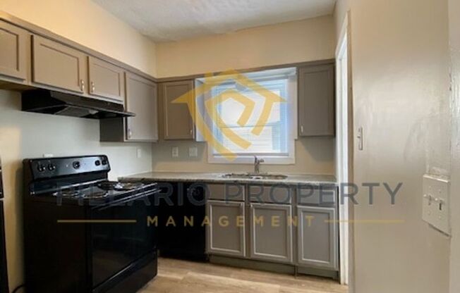 3 beds, 1 bath, $1,250