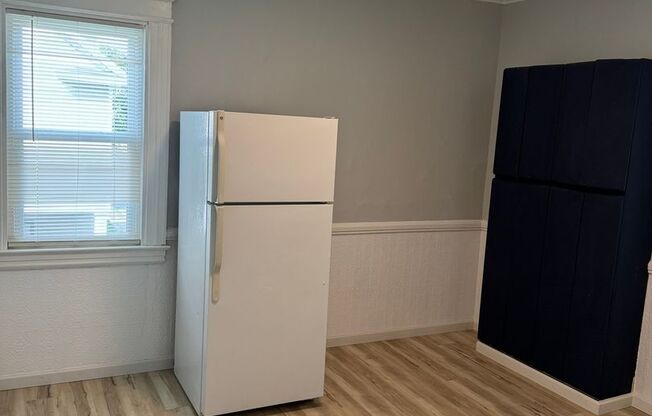 Spacious and remodeled 1 bedroom near the Public Market