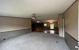 3 beds, 2 baths, $1,050