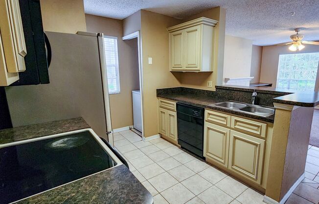 1141 Exceller Ct. #101