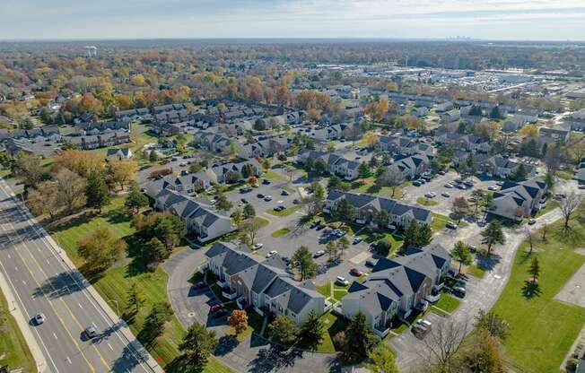 Heathermoor and Bedford Commons apartments aerial view
