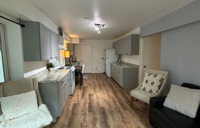 1 bed, 1 bath, $1,750