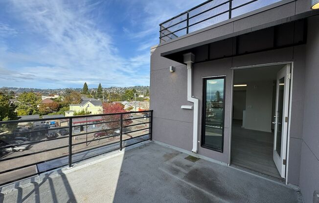 1 bed, 1 bath, 547 sqft, $3,200, Unit 402