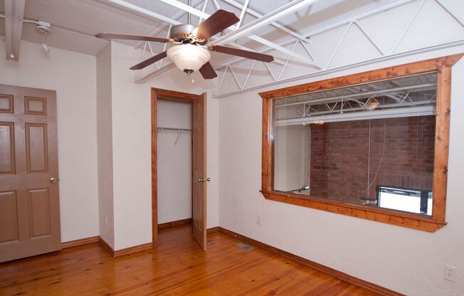 3 beds, 2 baths, 1,300 sqft, $1,575, Unit AW 104