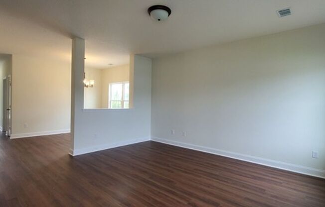 ***MOVE-IN SPECIAL: $200 OFF 1st MONTH'S RENT!***