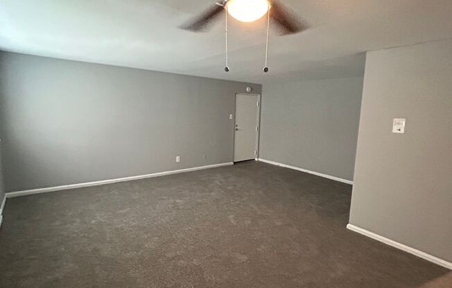 Oak Tree Apartments