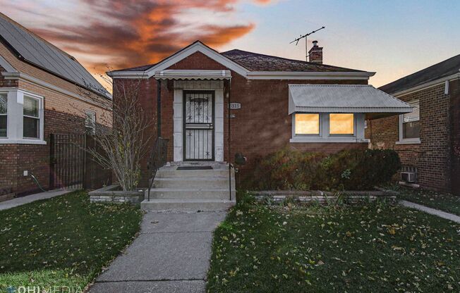 3 Bed 2 Bath is West Elsdon neighborhood of Chicago