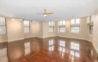 2 beds, 2 baths, 1,295 sqft, $1,990, Unit L20