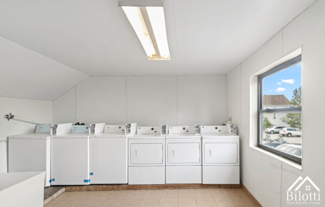 2 beds, 1 bath, 750 sqft, $1,475, Unit 108