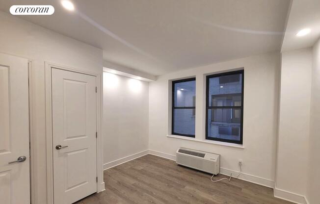 1 bed, 1 bath, $5,500, Unit 6F