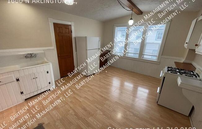 1660 N ARLINGTON PL