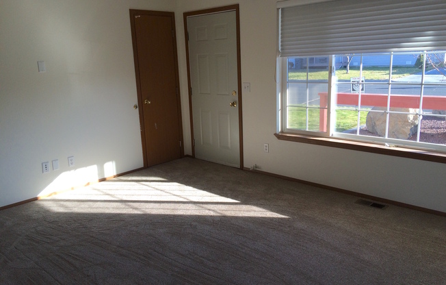 Ephrata House for Rent! PENDING APPLICATIONS!