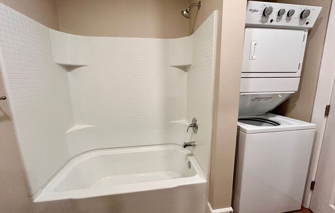 1 bed, 1 bath, 539 sqft, $1,895, Unit C-307
