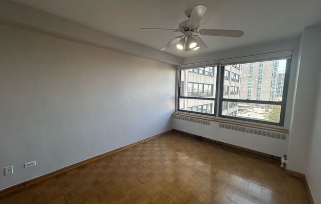 1 bed, 1 bath, 700 sqft, $1,665, Unit 418-0908
