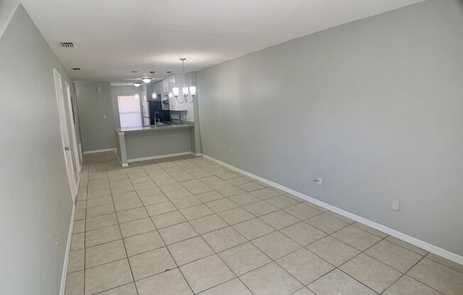 2 beds, 1.5 baths, 1,189 sqft, $1,550, Unit 930 Andy St.